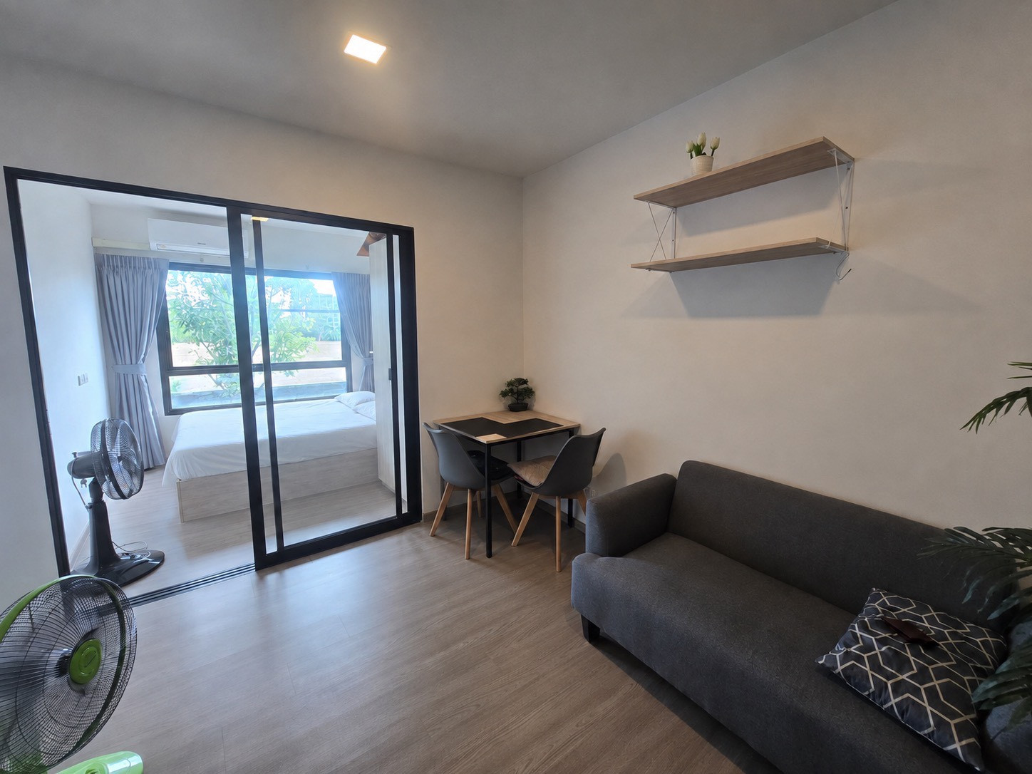 🔥ปล่อยเช่า Vay Condo อยุธยา ✨🔺เพียง 8,500 บาท/เดือน พร้อมเช่า❗️🔥มีเครื่องซักผ้า ทักไลน์ @802dkhwu ตอบเร็ว นัดดูห้องได้ทันที – รูปที่ 2