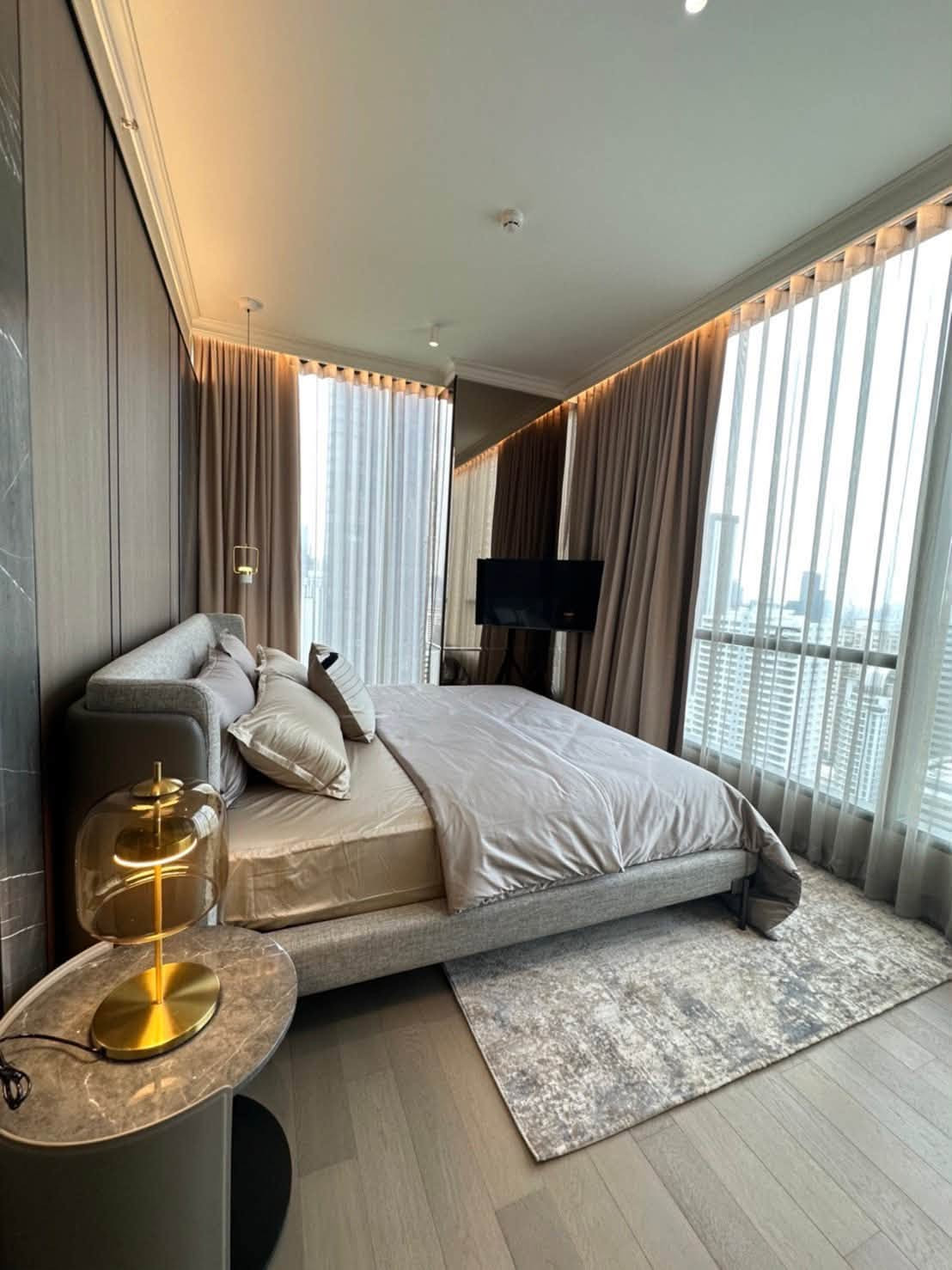 ให้เช่า Celes Asoke Luxury 3-Bedroom Residence ใจกลางอโศก – รูปที่ 3