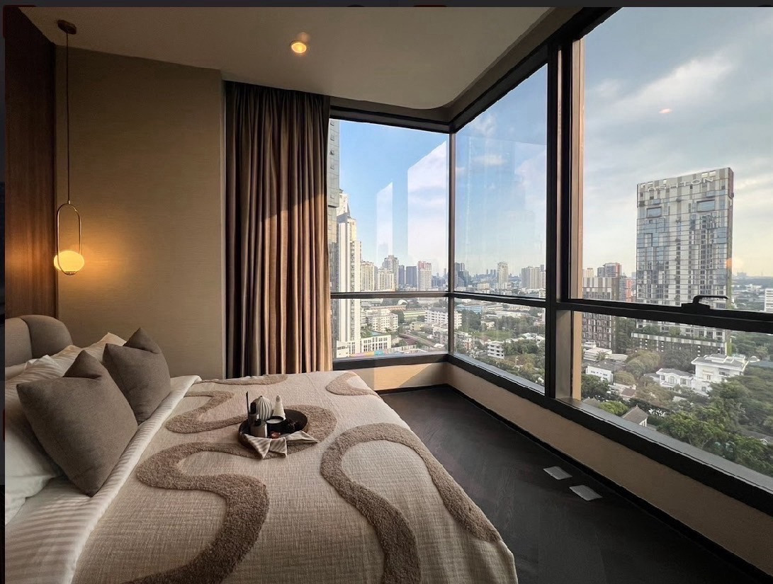 The Esse Sukhumvit 36😍📞0825686458 The Esse Sukhumvit 36😍📞0825686458