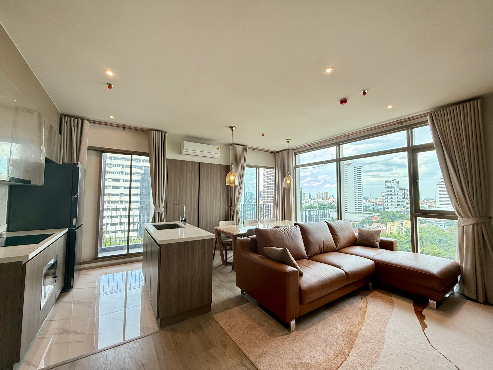 2 bedrooms for rent at Rhythm ekkamai estate 2 bedrooms for rent at Rhythm ekkamai estate