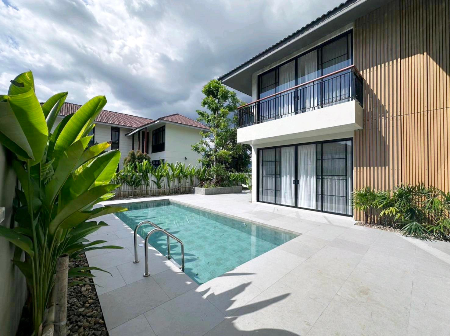 🏡 พูลวิลล่าเชียงใหม่ 305 ตร.ม. ราคา 7.29 ล้าน…งบนี้ได้บ้านขนาดนี้ พร้อมสระส่วนตัว? – รูปที่ 2