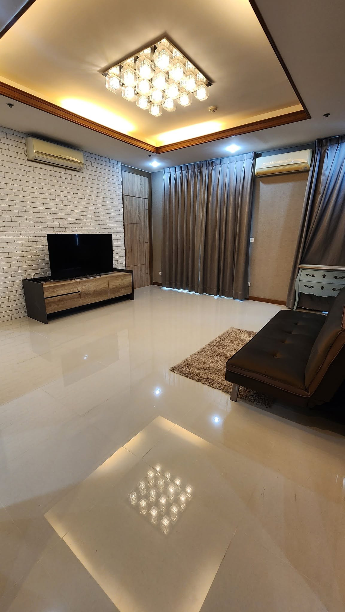 คอนโดห้องแต่งสวยที่ Villa Asoke เดินทางสะดวก มีรถรับส่ง เฟอร์นิเจอร์ครบ พร้อมเช่าและขาย คอนโดห้องแต่งสวยที่ Villa Asoke เดินทางสะดวก มีรถรับส่ง เฟอร์นิเจอร์ครบ พร้อมเช่าและขาย