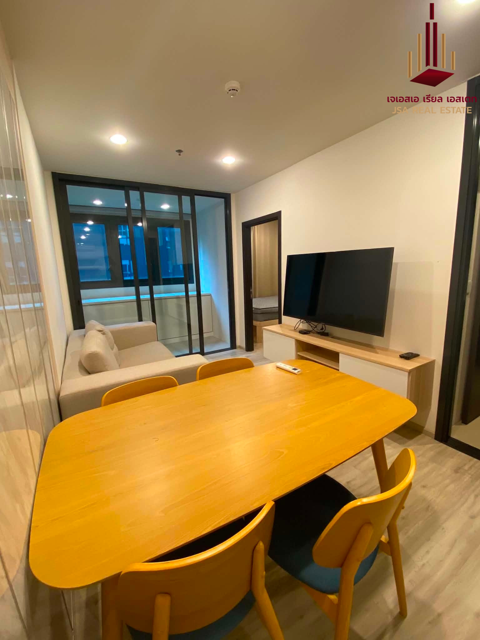 ✨ For Rent: XT Huaikhwang Condo ✨ 💰 Only 20,000 THB/month ✨ For Rent: XT Huaikhwang Condo ✨ 💰 Only 20,000 THB/month