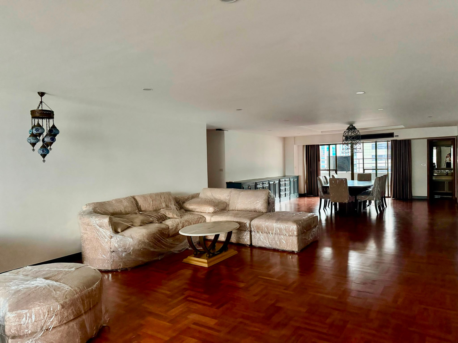 Condo for rent Sukhumvit, very large room, very new furniture, location Soi Sukhumvit 20. – รูปที่ 3