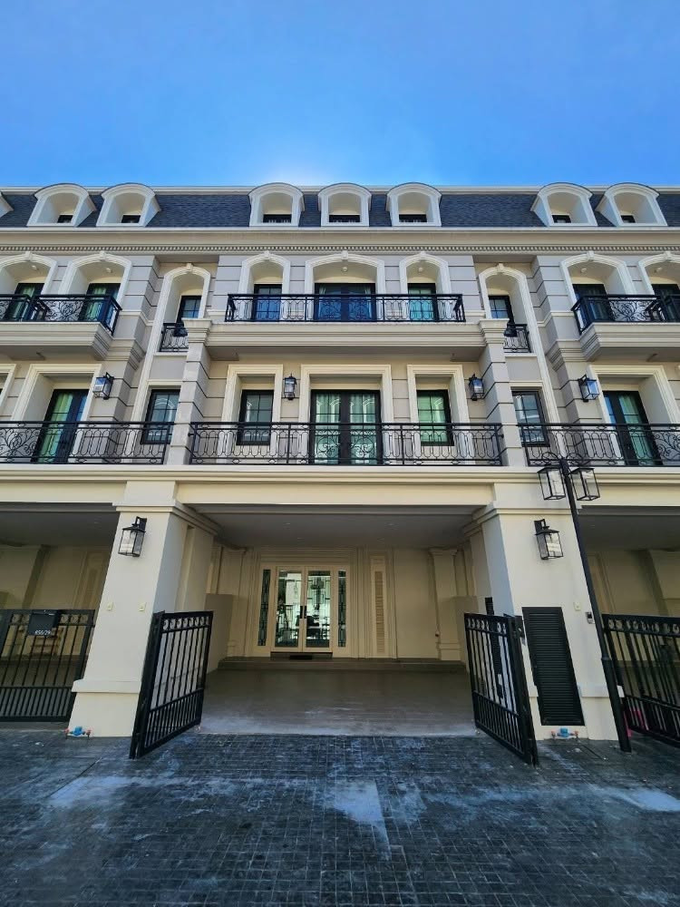 🏡✨ 𝗧𝗛𝗘 𝗪𝗘𝗟𝗧𝗢𝗡 𝗥𝗔𝗠𝗔 𝟯 | Luxury Townhome | 360 ตร.ม. | 4 ชั้น + Rooftop 360 ตร.ม. 3 นอน Walk-in Closet ทุกห้อง 150,000 บาท 🏡✨ 𝗧𝗛𝗘 𝗪𝗘𝗟𝗧𝗢𝗡 𝗥𝗔𝗠𝗔 𝟯 | Luxury Townhome | 360 ตร.ม. | 4 ชั้น + Rooftop 360 ตร.ม. 3 นอน Walk-in Closet ทุกห้อง 150,000 บาท