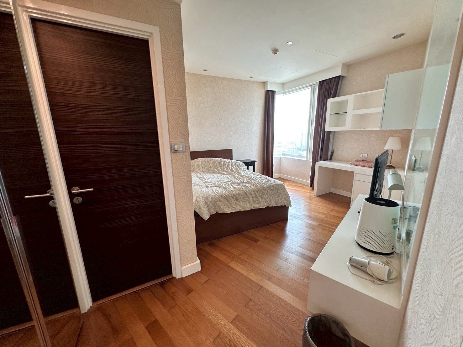 ✨ LUXURY RIVERSIDE RESIDENCE FOR RENT 🏡 Watermark Chaophraya