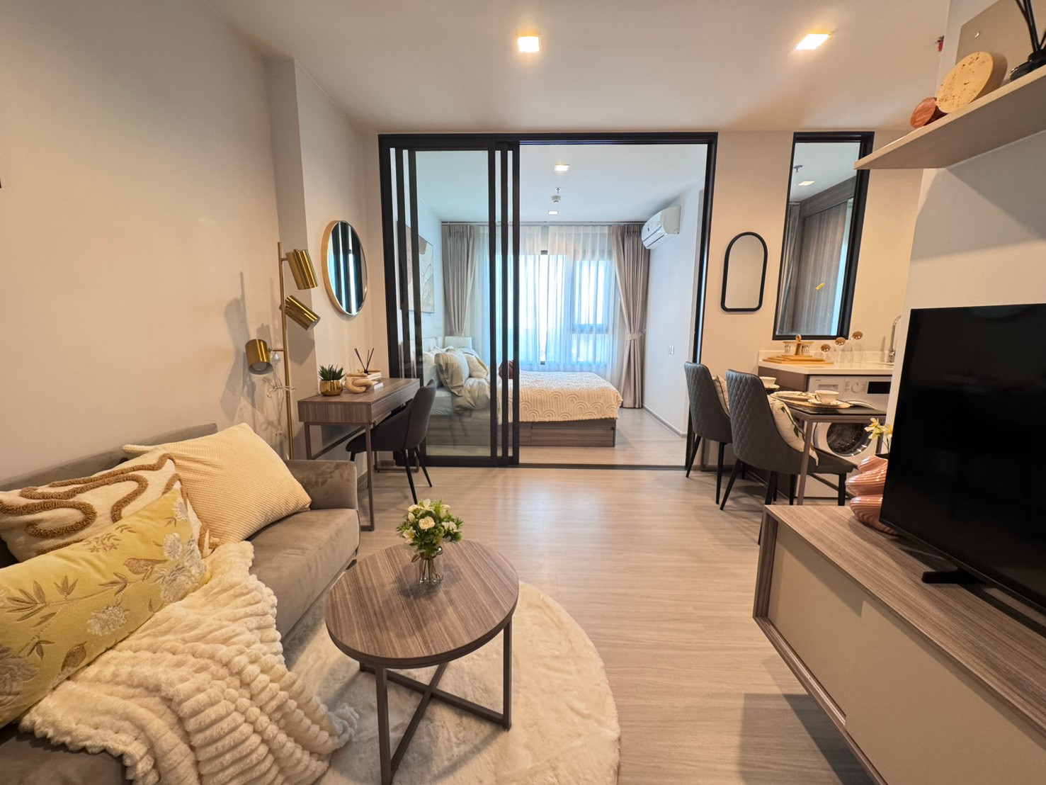 Life Sathorn Sierra Condo, Near BTS Talat Phru, Fully furnished, 24 Hours Gym,  Available For Rent