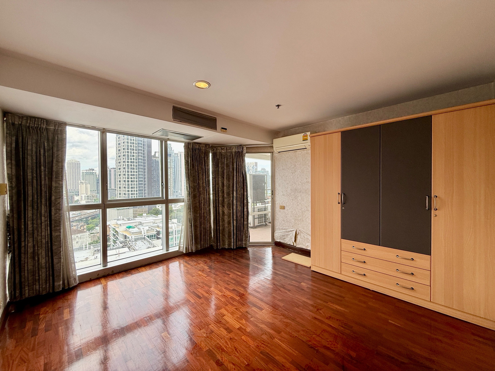 The Waterford Daimond Sukhumvit 30/1. 2 Bedroom 63 sqm. near Phrom Phong - Thong Lor. The Waterford Daimond Sukhumvit 30/1. 2 Bedroom 63 sqm. near Phrom Phong - Thong Lor.