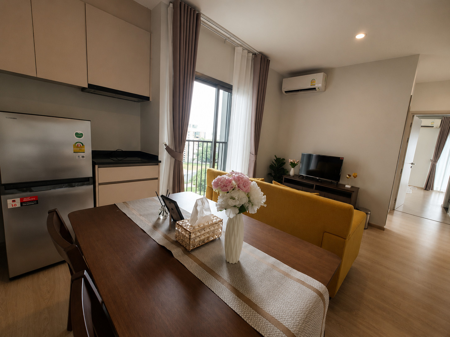 🏙️ ขาย / ให้เช่า Noble Revolve Ratchada 2 | 2 ห้องนอน 2 ห้องน้ำ | ชั้น 10 วิวสระ 🌊✨💛🧡💚ไลน์ไอดี : @mynewhome💛🧡💚 – รูปที่ 3
