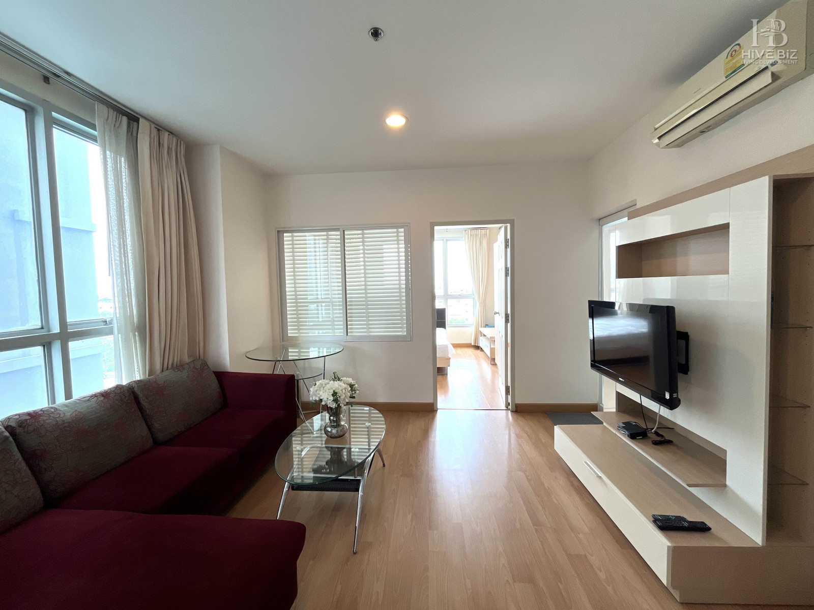 For sale: Life @ Ratchada (Lat Phrao 36) | Big room, Ratchada location