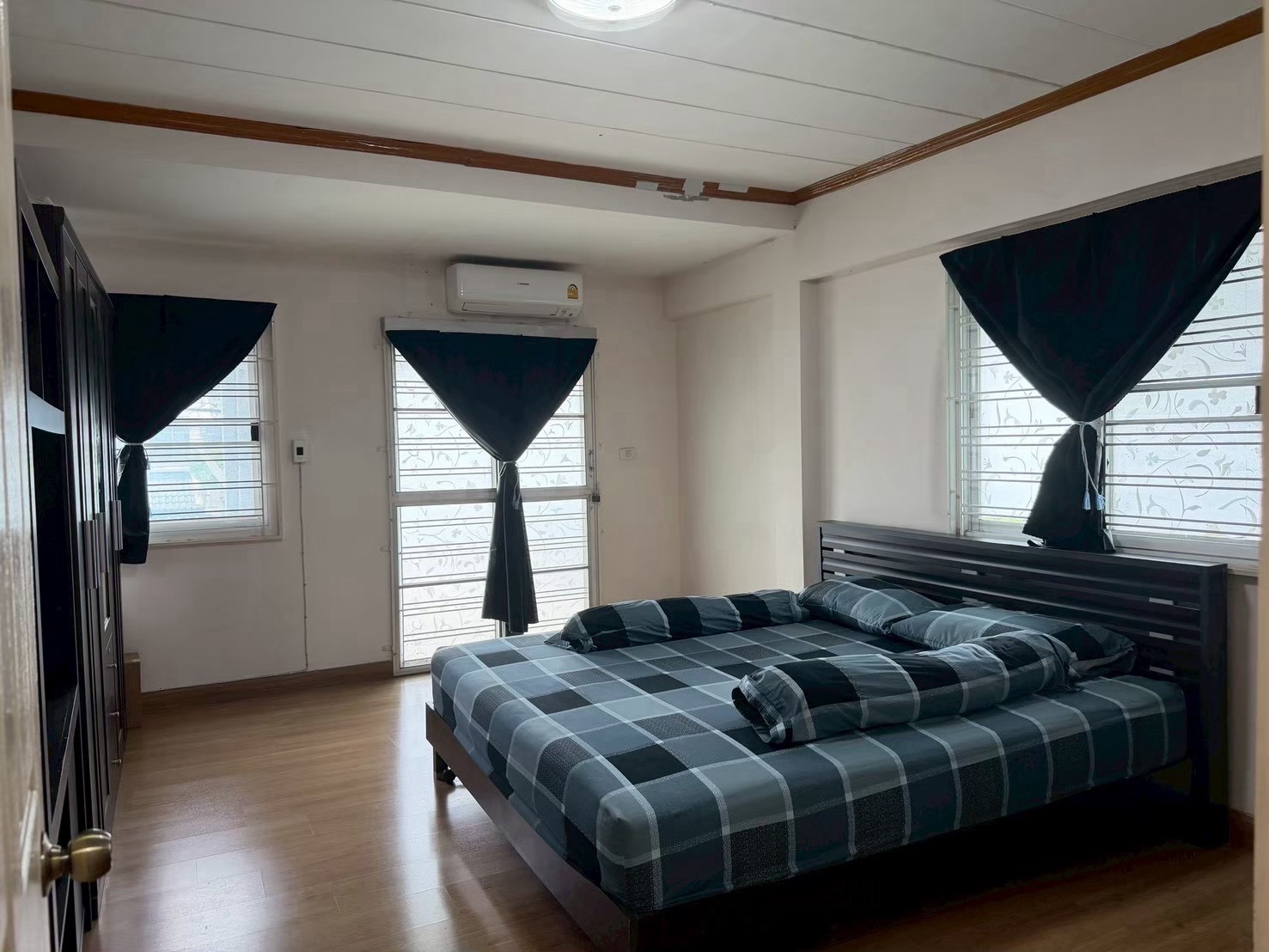 ขายบ้าน 3 ชั้น หมู่บ้านมณเฑียรทิพย์ คู้บอน 27 – รูปที่ 3