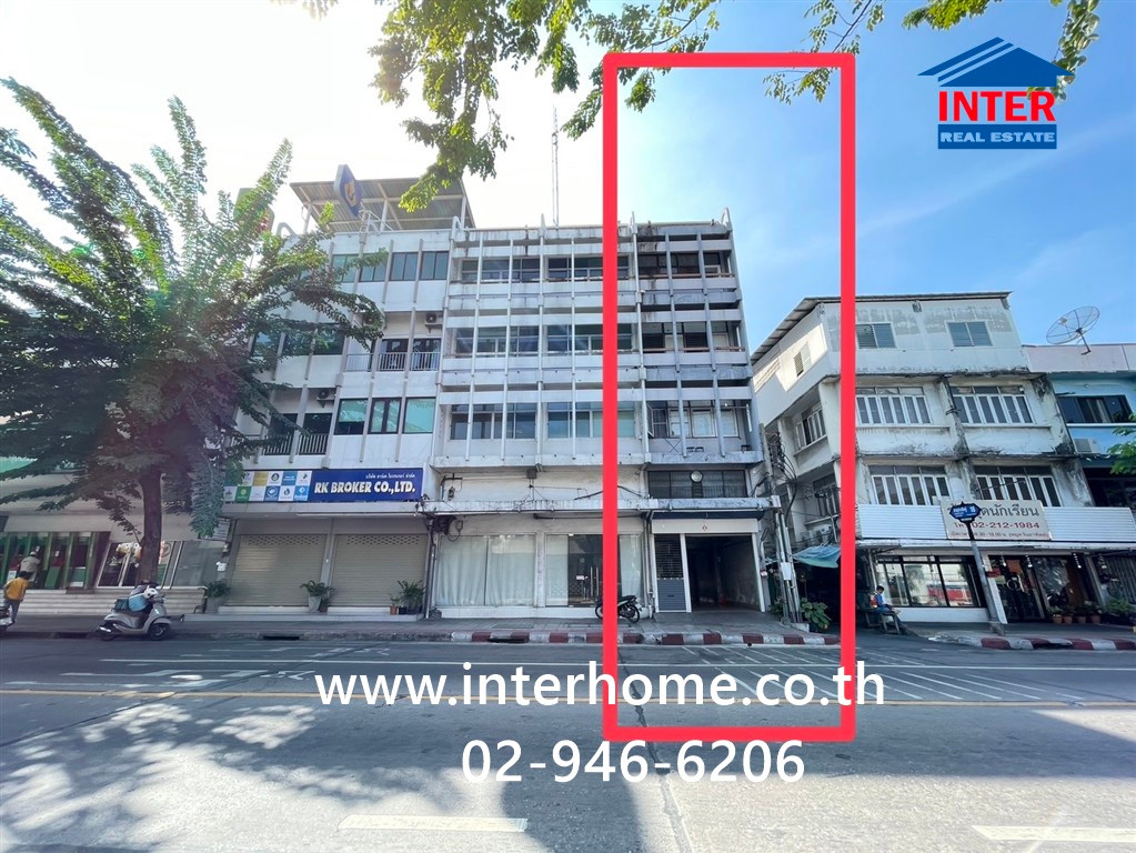 Vacant land + building 234 sq m. Vacant land + building Near Saphan 2 Market Next to Soi Sathu Pradit Road between Soi 18-20. Sathu Pradit Road, Phra Chan Road, Bang Kho Laem District, Bangkok