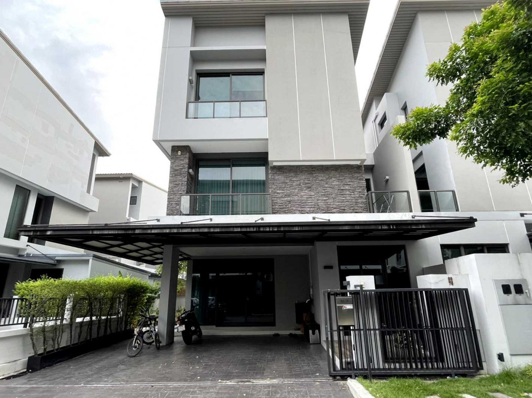 ขาย บ้านแฝด บ้านกลางเมือง คลาสเซ่ เอกมัย - รามอินทรา 241 ตรม 40 ตรว 3 ชั้น แต่งหรูพร้อมอยู่ ขาย บ้านแฝด บ้านกลางเมือง คลาสเซ่ เอกมัย - รามอินทรา 241 ตรม 40 ตรว 3 ชั้น แต่งหรูพร้อมอยู่