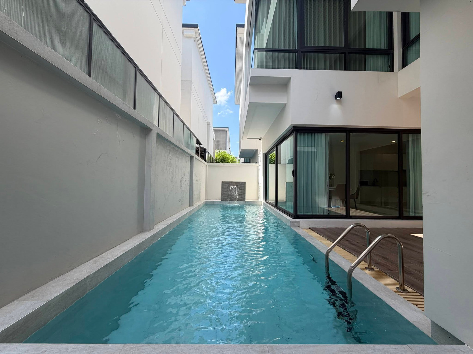✨ The Glamor Ekkamai, a luxury pool villa. Ready to move in ✨ The Glamor Ekkamai, a luxury pool villa. Ready to move in