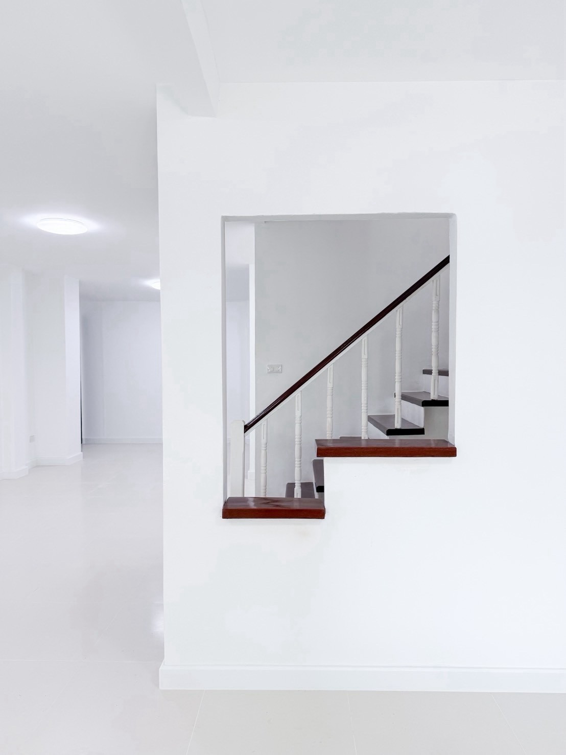 ทาวน์โฮม2ชั้น4ห้องนอนรีโนเวทพร้อมยู่ – รูปที่ 4