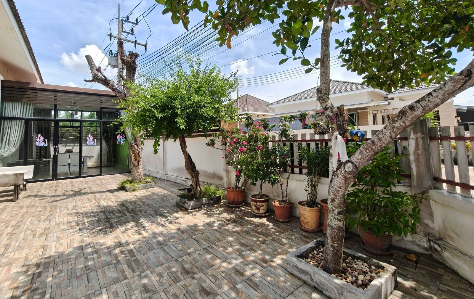 บ้านเดี่ยวหลังมุม หมู่บ้านธาราศิริ เกาะลำพู – รูปที่ 2