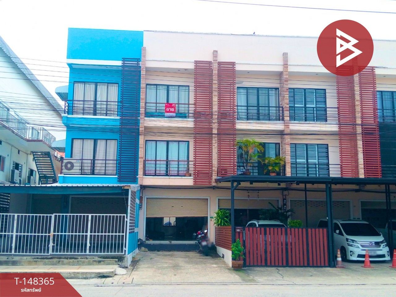 Commercial building for sale Thanyada Park View Village 2 Phraeksa-Theparak Samut Prakan