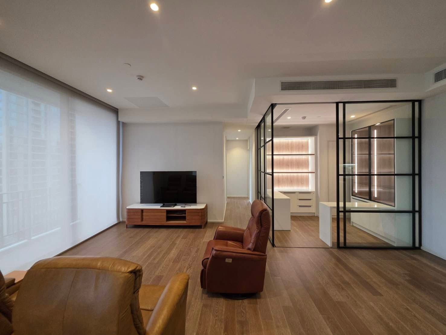 3 Bedrooms l Stunning Lumpini Park View l Luxury Residence l For Rent