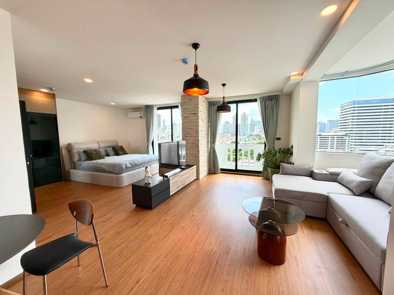 ✨ ห้อง 1 ห้องนอน ขนาดกำลังดี ทำเลดี เดินทางสะดวก  📍 JC Tower – รูปที่ 3