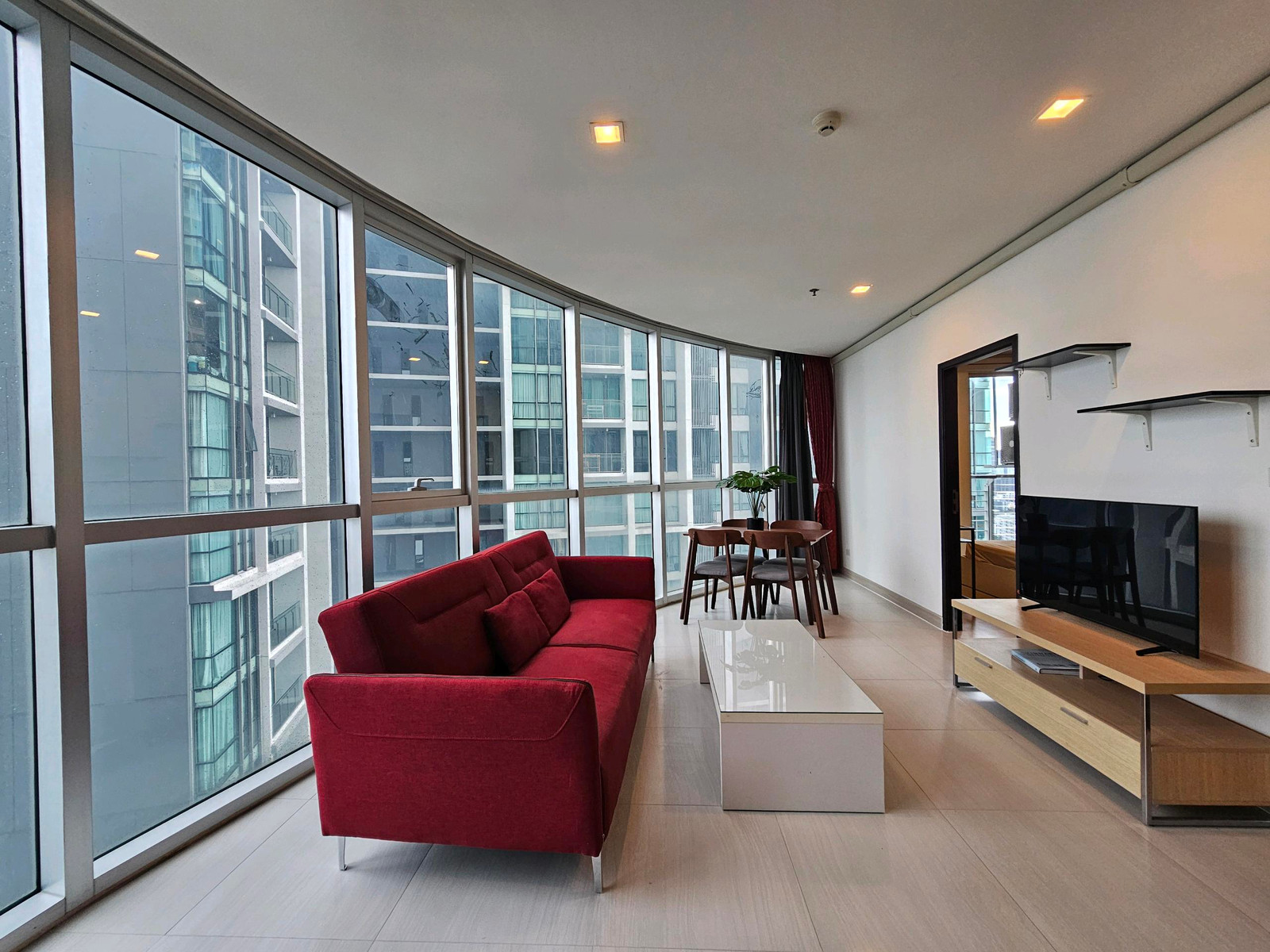 🔥ให้เช่า🔥 Le Lux Condo 1 ห้องนอน มุมโค้ง ชั้นสูง พร้อมเข้าอยู่