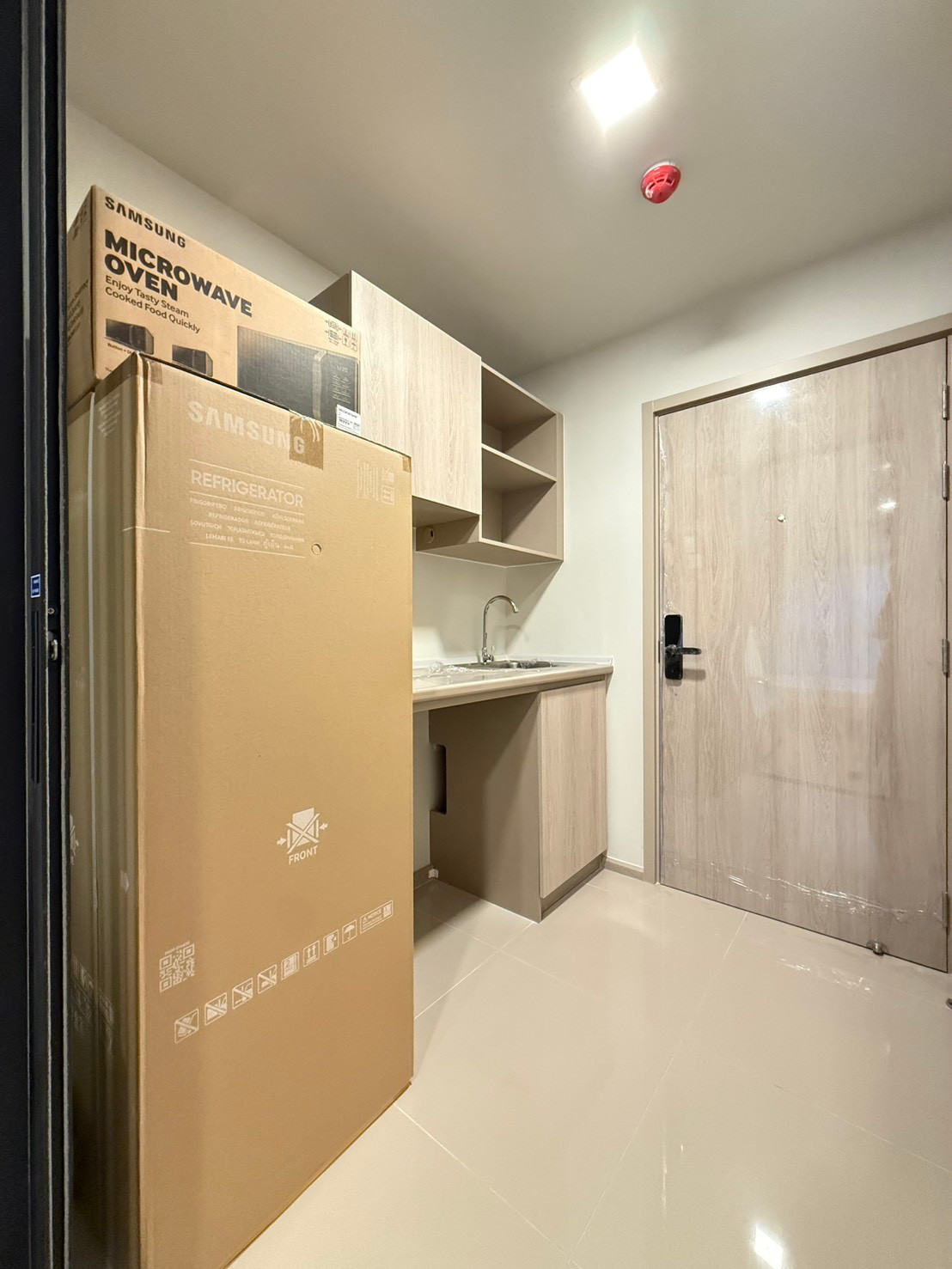 ให้เช่า ดีคอนโด ชายน์ ม.ธรรมศาสตร์ ✅ค่าเช่า : 9,000/เดือน สัญญา 2 ปี ตึก B ชั้น 8 ทักไลน์ @802dkhwu ตอบเร็ว นัดดูห้องได้ทันที – รูปที่ 4