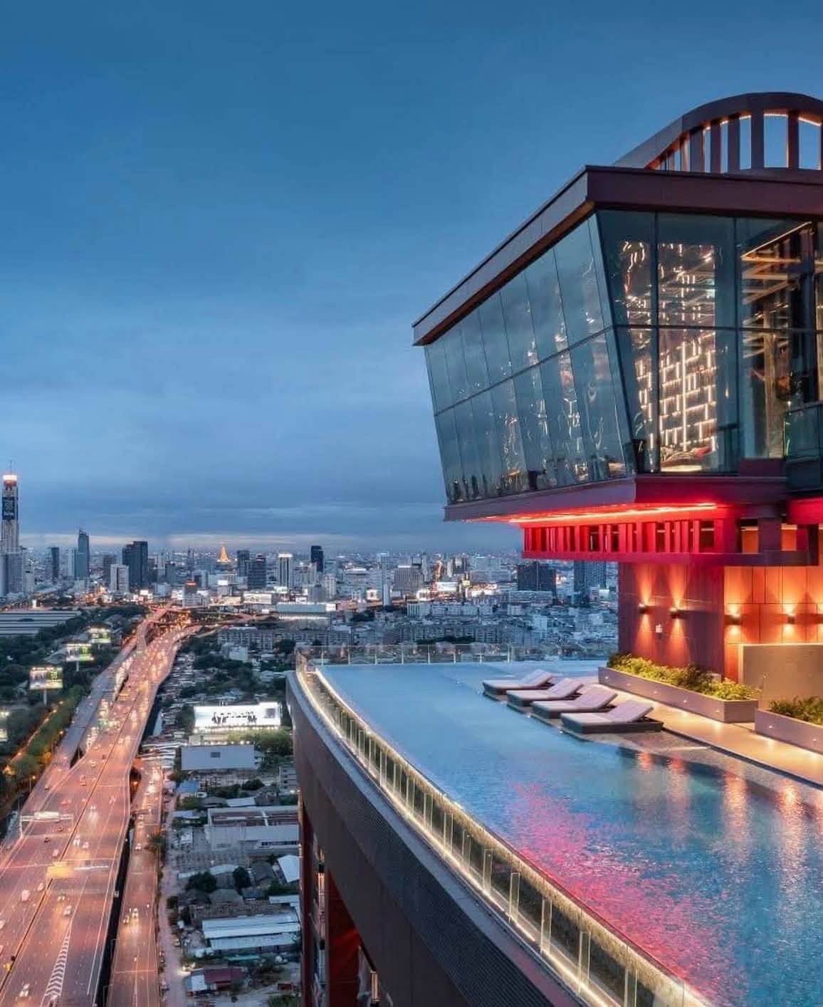 ให้เช่าคอนโด Life Asoke Hype ห้องสวย ชั้นสูง วิวเมือง เฟอร์นิเจอครบพร้อมอยู่ ใกล้ MRT พระราม 9 -RW008304 – รูปที่ 2