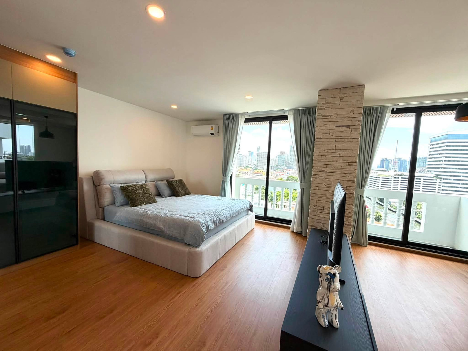✨ ห้อง 1 ห้องนอน ขนาดกำลังดี ทำเลดี เดินทางสะดวก  📍 JC Tower – รูปที่ 2