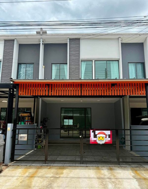 🏡 For rent, 2-story townhome, Pleno Project, Phahonyothin-Rangsit, 3 bedrooms, 2 bathrooms, parking for 2 cars, fully furnished, ready to move in 💰 Rent 17,000 baht/month ✅ Common fees included.