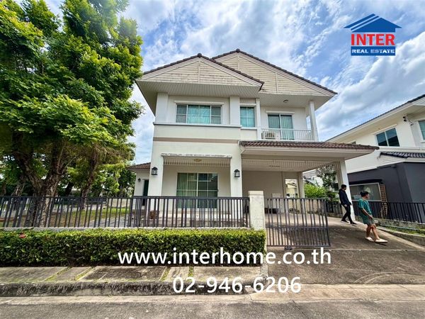 2-story detached house, 72.4 sq m, Chollada Suvarnabhumi Village, Lat Krabang Road, Wat Sriwaree Noi Road, Bang Sao Thong, Samut Prakan.