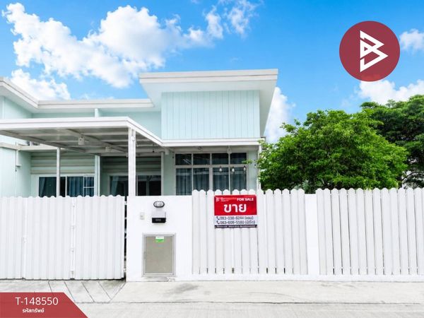 Townhouse for sale, Proud Praeksa-Teparak Village, Samut Prakan.
