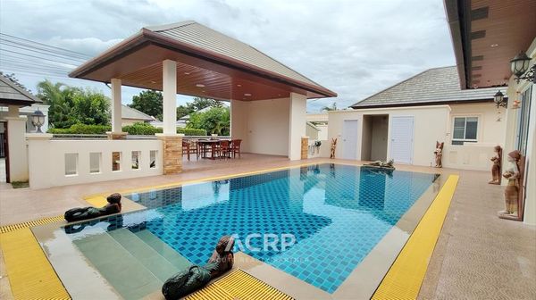เติมเต็มความสุขให้ทุกวันที่ Hua Hin Nice Breeze 6 บ้านที่โอบล้อมด้วยธรรมชาติ ความเป็นส่วนตัว