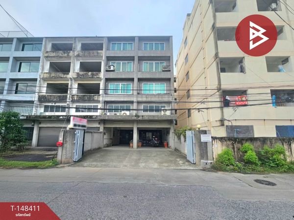 Office for sale, Soi Theparak 8, area 93.5 sq m, Theparak, Samut Prakan.