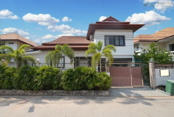 ขายพูลวิลล่าหลังใหญ่ที่ Thanyawan Place Village พัทยากลาง