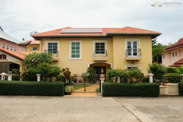 2-Story Detached House for Sale in El Grande Village, Pattaya