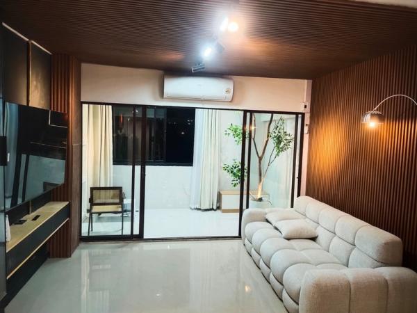 (A046044) Srivara Mansion 2