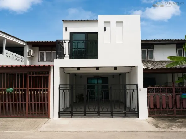 2-Story Townhouse for Sale - Oceanside (South Pattaya - Thepprasit)