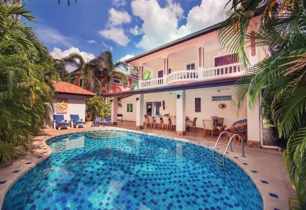 Spacious Pool Villa for Sale at Thanyawan Place Village, Central Pattaya