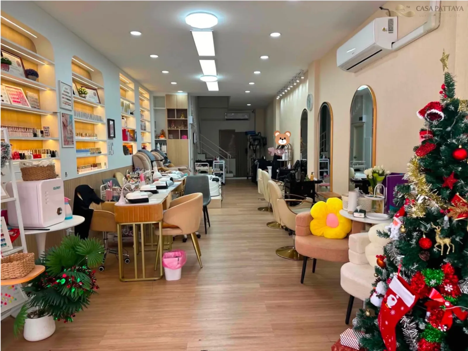 Urgent Takeover! Fully Equipped Beauty Salon, Nail & Vietnamese Spa Urgent Takeover! Fully Equipped Beauty Salon, Nail & Vietnamese Spa