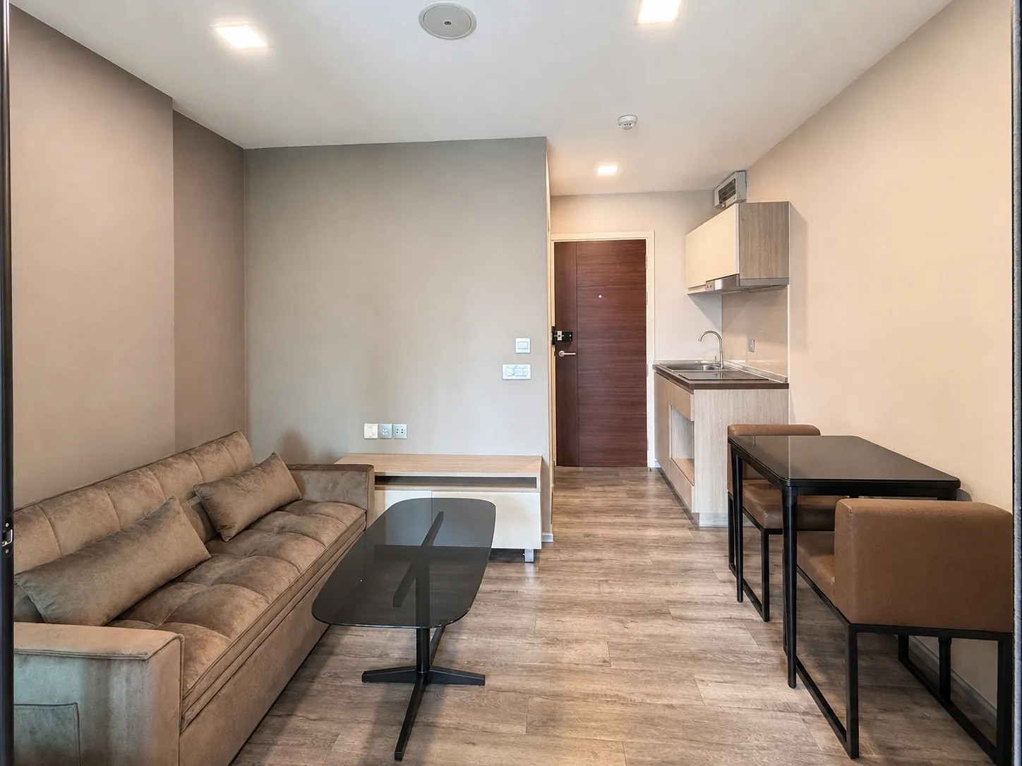 (รหัส S5787) ขายคอนโด โครงการ Brown Condo Phaholyothin 67 : บราวน์ คอนโด พหลโยธิน 67    – รูปที่ 4