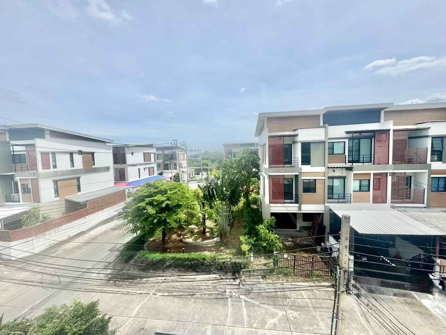 🏡🏡ทาวน์โฮม 3 ชั้น 20 ตร.ว. พื้นที่ใช้สอย 160 ตรม. โครงการ The Idol 2 เพชรเกษม 68  แยก14 บางแค กรุงเทพมหานคร  ปรับราคาจาก 4.2 เป็น 4.09 ราคานี้ถึง 31 ธ.ค. 69 เท่านั้น** ปี 69 น้ำไม่ท่วม!! ** – รูปที่ 3