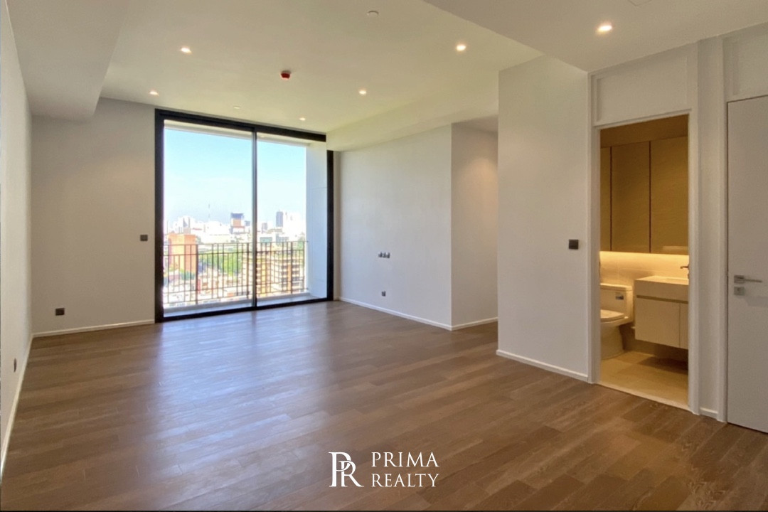 🔥Special price🔥 MUNIQ Langsuan | Lumpini Park view | Condo allows pets.