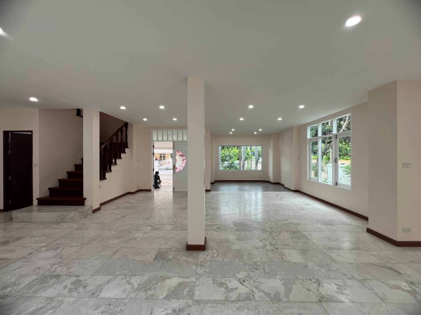 🏡 ให้เช่า บ้านหลังมุมสไตล์ Modern Vintage | รังสิต–ปทุมธานี | มณีรินทร์ มาสเตอร์พีซ | 45,000 บ./เดือน – รูปที่ 3