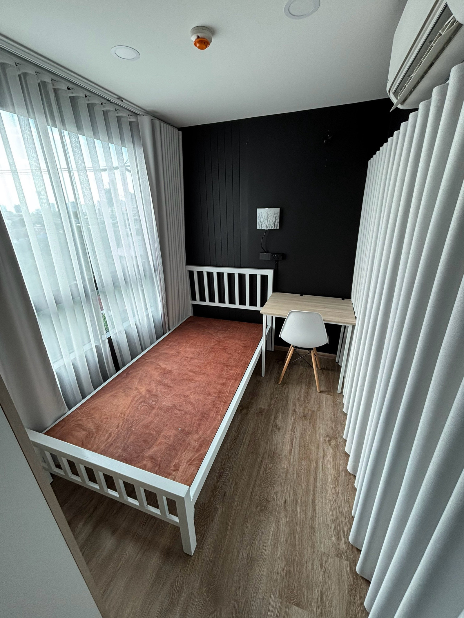 Condo for rent, Flexi Suksawat (flexi suksawat) with furniture + washing machine, only 8,000 baht.