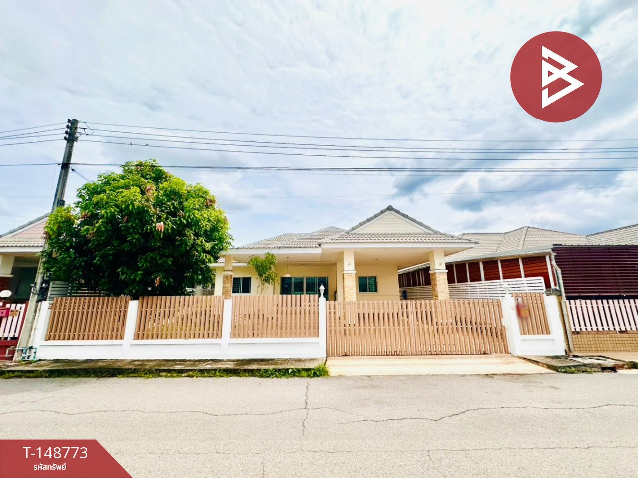 Single house for sale Grand Garden Place Village 1, Ratchaburi (Grand garden Place1) Ratchaburi