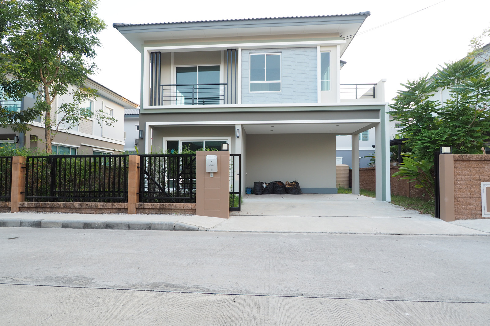 2-story detached house for rent Near Bangkok University, The Plant, Phahonyothin Rangsit, Soi White House.