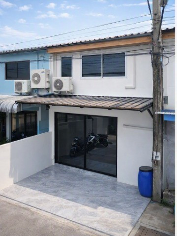 ตลาดโอโซนวัน 1.3 กม. ดอนเมือง-สรงประภา วัดเวฬุวนาราม10-18 ทาวน์เฮ้าส์ 2ชั้น 2นอน 2น้ำ รร.ปรีดาวิทยา300ม 20 ตร.ว. 160ตร.ม. ตลาดโอโซนวัน 1.3 กม. ดอนเมือง-สรงประภา วัดเวฬุวนาราม10-18 ทาวน์เฮ้าส์ 2ชั้น 2นอน 2น้ำ รร.ปรีดาวิทยา300ม 20 ตร.ว. 160ตร.ม.