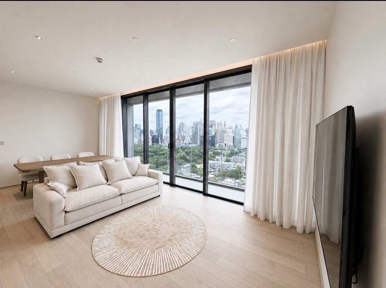 Luxury 2-Bedroom Condo for Rent at EI8HTEEN SEVEN with Unobstructed Lumpini Park and Benjakitti Park Views Luxury 2-Bedroom Condo for Rent at EI8HTEEN SEVEN with Unobstructed Lumpini Park and Benjakitti Park Views