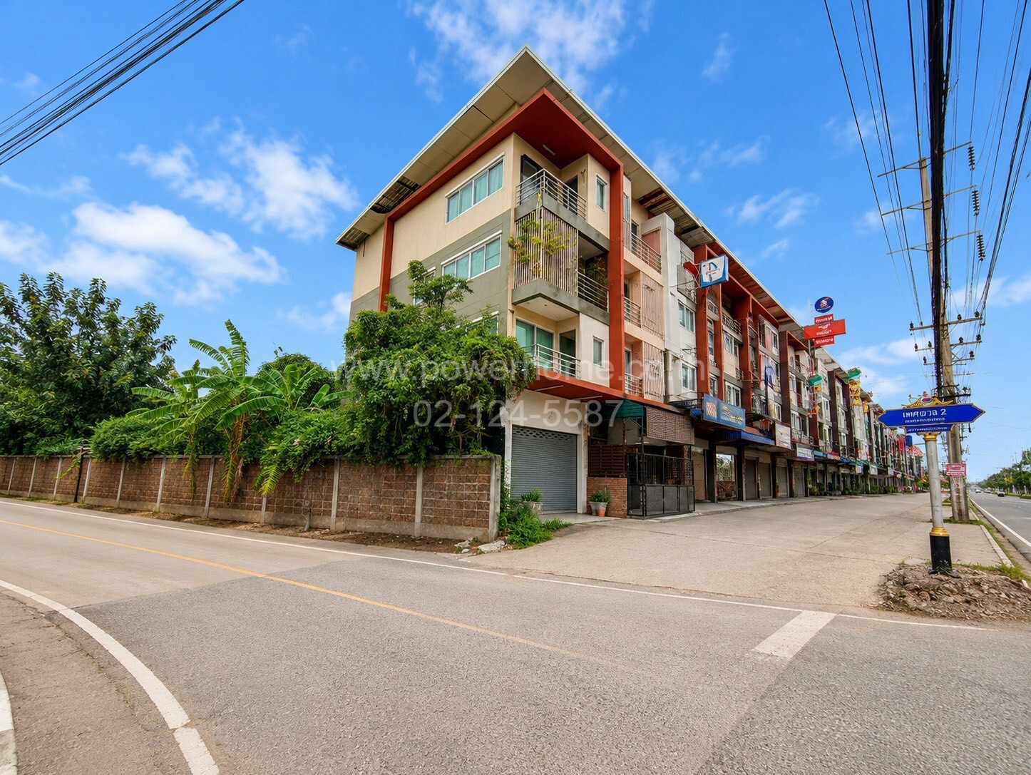 4-storey commercial building, Soi Muban Phatthara Private 2, corner house, good location next to the main road, near Makro Pathum Thani. – รูปที่ 2