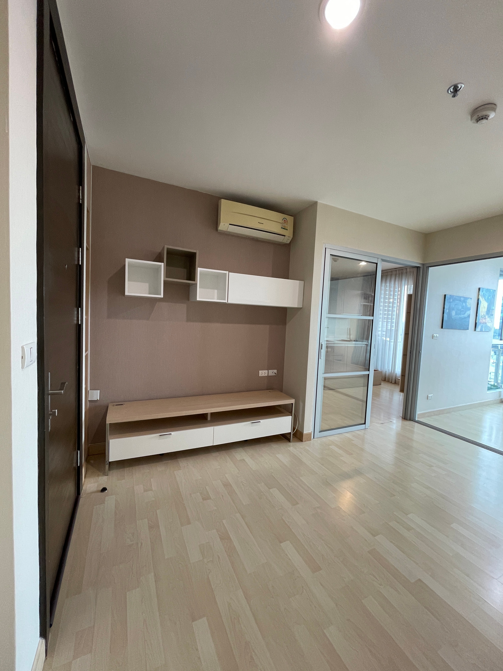 ⭐ Rare Corner Unit for Sale – Rhythm Ratchada | 46.5 Sq.m. | 11th Floor | Near MRT ⭐ Rare Corner Unit for Sale – Rhythm Ratchada | 46.5 Sq.m. | 11th Floor | Near MRT