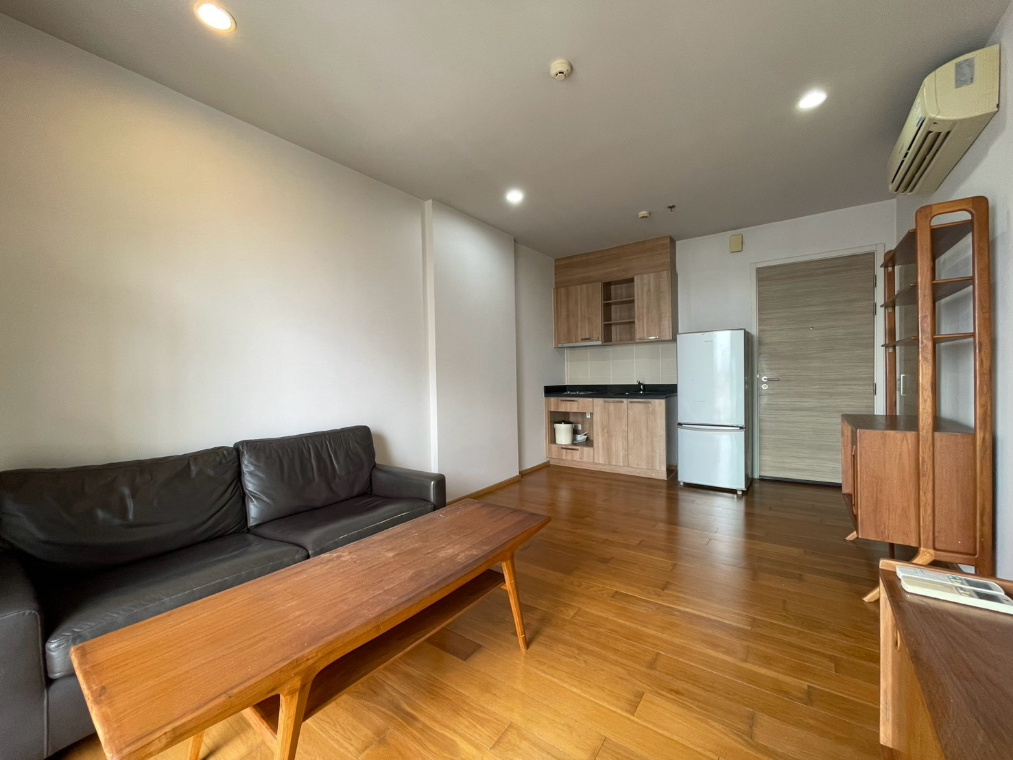 🌸Beautiful room, ready to move in Hive Taksin, 16 Floor 🌸Beautiful room, ready to move in Hive Taksin, 16 Floor